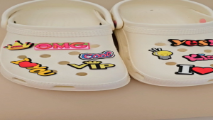 Charm gắn dép cross mẫu đa dạng C92 sticker gắn dép sục