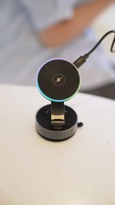 Local 2026 New K3 K5 Magnetic Vacuum Wireless Car Phone Holder 15W Fresh Charging Cooling 720 °   Rotating foldable phone holder
