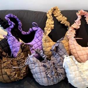 Ruffled Quilted Padded Shoulder Purse Lightweight Feather Down Hobo Pillow Bag Brand Designer Elegant Women Sling Handbag Women Tote Bags 2023 New