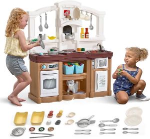 Step2 Fun with Friends Kitchen