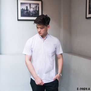 hem pria lengan pendek leher V neck hitam pria Kemeja Basic Pendek Casual Polos Kemeja Pria Distro