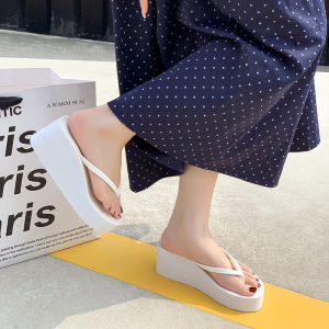Free Shipping WomenS Mid-Heel Flip-Flops New Style Outdoor Non-Slip Fashionable Suitable For Travel And For Wearing Outside In Summer Beach Sandals For Women