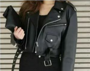 Jaket Semi Kulit Model Crop Korea wanita viena
