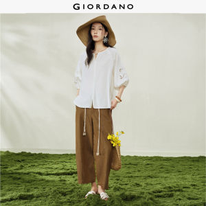 Giordano Women Natural cotton and linen woven openwork round neck seven-quarter sleeve shirt - High Quality Free Shipping 18346708