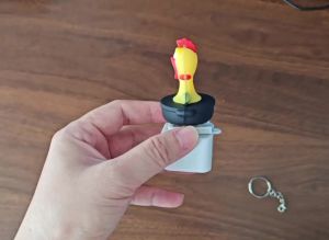 Funny Croaking Squawking Chicken Press Light Sound Fidget Toys Keychain USB Rechargeable Keyboard Clicker Keyring Gift For Stress Relief Decompression Toys