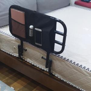 Extendable Safety Bedrail for Elderly/Pregnant Women SG Local Seller