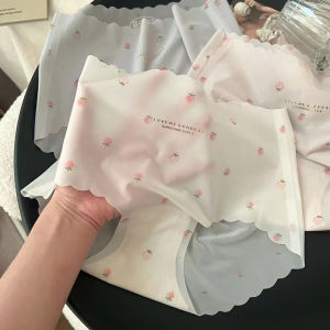 SHUNAICHI  Cute Ice Silk Seamless Panties Summer Ultra-thin Briefs Strawberry Print Breathable Women Underpants Soft Lingerie Panties