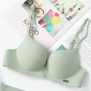 Fashion Small Chest Push Up Bras Underwear Sweet Girls Seamless Wireless Bra Gathering Adjustment Type Breathable Thin Cup