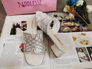NOBLESSE  flash material Block-Heel Sandals Heels shoes Korean 1.3 inch ( quality shoes)2024
