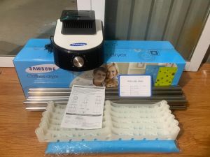 Tủ Sấy Quần Áo 2 Tầng Diệt Khuẩn Công Suất Lớn 1500W Có Điều Khiển Từ Xa bảo hành 12 tháng