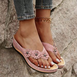 WomenS Summer New Style Three-Flower Thick-Soled Flip-Flops Beach Sandals