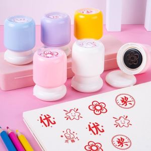 SIRENXI Dụng cụ dập chữ tự làm Con dấu của giáo viên Thiết kế bền bỉ Những lời nhận xét khích lệ Huy hiệu khen thưởng mẫu giáo Sổ tay Nhận xét tích cực Con dấu khen thưởng dành cho trẻ em Sử dụng trong lớp học