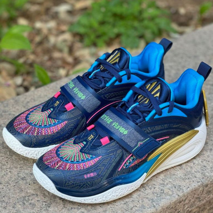 kyrie irving youth shoes