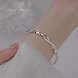 Vòng Tay Mạ Bạc-Phong Cách Thời Trang Hàn Quốc Cho Nữ