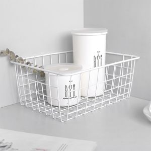 ตะกร้ามินิมอล แต่งบ้านสไตล์มินิมอล ตะกร้าแต่งร้านกาแฟ ตะกร้าใส่ของ ตะกร้าเหล็ก