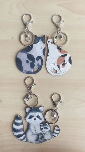2Pcs Mothers Day Gift Cute Cat Raccoon Hedgehog Couple Keychain Friendship or Relationship Matching Woo Keychains Set