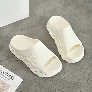 MenS Summer New Trendy Versatile Casual Classic Rivet Outdoor Beach Flip-Flops