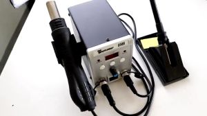 2in1 Rework Soldering Station 8586Hot Air Heat Gun Digital Display SMD Welding Desoldering Solder Iron220V Repair Tools