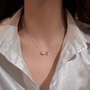Kalung Titanium Wanita Korea Rantai Silver Liontin Bunga Aksesoris Perhiasan Perempuan Elegant KLG60