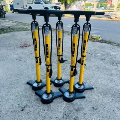 Bơm xe đạp xe máy Kirito Nhật Bản có đồng hồ áp suấtbơm tay xe máy xe đạpbơm hơi xe đạp xe máybơm cây inoxbơm sàn xe đạpxe máybơm xe đạp bằng thép không gỉbơm mini kèm đồng hồbơm xe đạp có đồng hồ áp suất