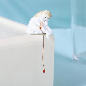 【จัดส่งภายใน 2-3 วัน】 ใหม่1 2ชิ้นถังปลาแขวนแมวสุดสร้างสรรค์ของตกแต่งภูมิทัศน์ตู้ปลารูปปั้นขนาดเล็ก