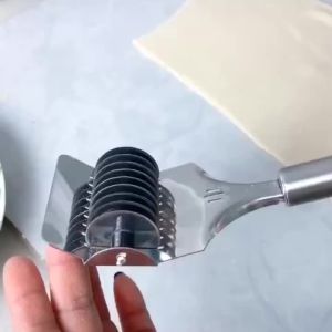 手动切面器不锈钢430家用滚动切面条神器赶面棍擀面杖硅胶揉面垫