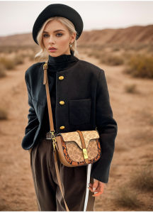 กระเป๋าสะพายข้างพิมพ์ลายย้อนยุค กระเป๋าสะพายข้างแฟชั่น กระเป๋าสะพายข้าง