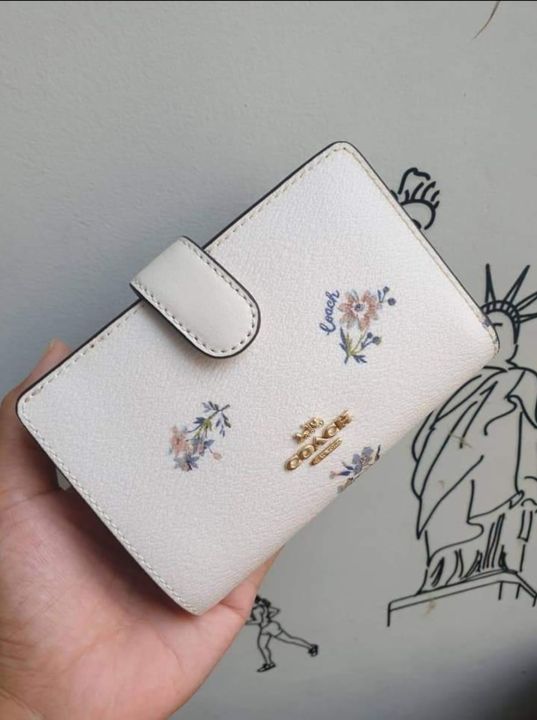 Guaranteed Authentic Coach Medium Corner Zip Wallet With Dandelion Floral Print Chalk Lazada PH