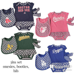 bodysuit/onesies booties and bib per set for infant girl