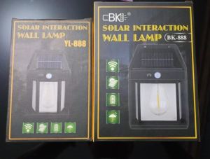 LAMPU DINDING SOLAR INTERACTION WALL LAMP BK-888 Lampu  Sensor Gerak Surya Luar Ruangan Tahan Air
