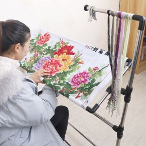 โต๊ะปักครอสติช แบบปรับได้ กรอบปักครอสติส มีล้อเลื่อน โครงสร้างแข็งแรง ทนทาน