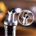 Tutup Botol Multifungsi Wine Kecap Madu Sirup Minyak Wine Spirit Liquor Bahan Rubber & Stainless Steel Bottle Pourer Bisa Cod Termurah S7D1. 