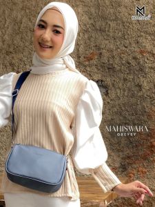 Moonzaya Slingbag Tas Selempang Mahiswara