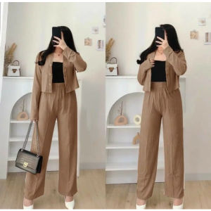 One Set Casey Setelan Wanita Crop Top Knit Baju Dewasa Wanita 2024 Baju Setelan Wanita 2024 terbaru
