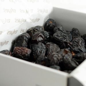 Kurma ajwa super premium / kurma ajwa asli / Kurma ajwa 500gr / Kurma ajwa 1kg / oleh oleh haji dan umroh / kurma asli arab / kurma oleh oleh haji / kurma kemasan ekonomis / kurma nabi super