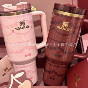 Popular Stanley Collaborative Floral Collection 40oz Insulated cup gift set with handle and straw large capacity suitable for car use