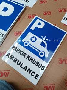 Rambu Parkir Khusus Mobil/Dokter/Ambulace