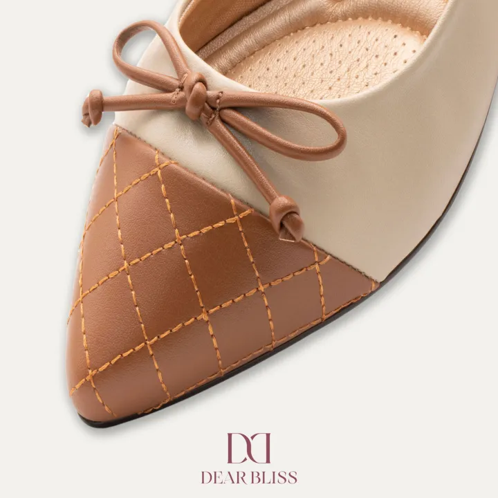 DEAR%20BLISS%20Camila%20Bow%20Two-Tone%20Cream%20Pointed%20Flats%20-%20Image%204