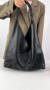 Premium Genuine Leather Tote Bag Large Capacity Fashion Commuter Shoulder Handbag