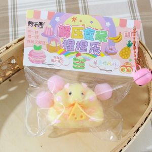 BEIBEI Sensory Toy Hamster Squeeze Toy Chess TPR Pinch Decompression Toy Cute 3D Cartoon Fidget Toy Funny Toys