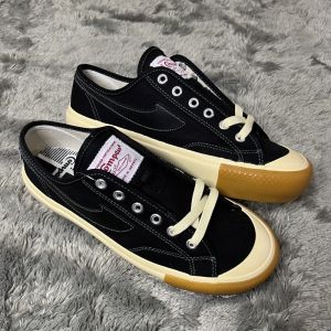 Sepatu Compass Gazelle Low Black White