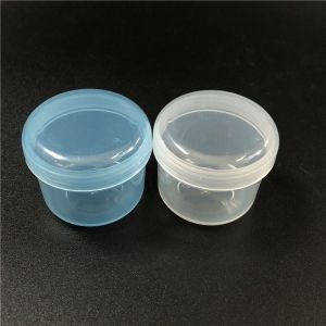 Portable daily medicine pill storage  elderly medicine bottle sealed round small medicine  transparent round medicine bottle便携式日用药丸收纳盒 老人药瓶 密封圆形小药盒 透明圆形小药瓶