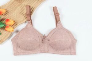 เสื้อในคนแก่ไม่มีโครง ผ้าคอตตอน เต้าใหญ่ 3 ตะขอ คัพ C ผ้านิ่มใส่สบาย ของส่งจากกรุงเทพฯ