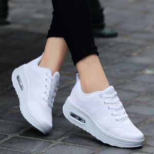 Korean Fashion Women Black Lightweight Plain Sneakers Cushion Outsole Breathable Rubber Leisure Shoes Sports For Lady All Season Women Shoes03