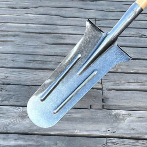 Xẻng thép lưỡi dài mũi tròn xẻng đào đất chuyên dụng cứng cáp chắc chắn