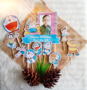 (Custom Foto) Topper / Hiasan Kue Ulang Tahun Karakter Doraemon