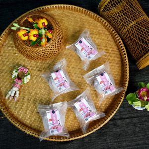 ไดฟูกุแม่สวิง ไส้สตรอว์เบอร์รี 38 กรัม  (10 ชิ้น)