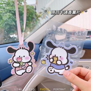 Túi thơm gấu dâu Sanrio treo xe/ tủ quần áo