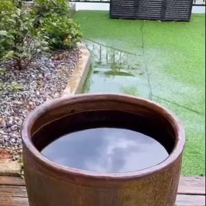 Ceramic Flowing Water Ornaments Home Feng Shui Creative Indoor Living Room Fountain Rockery Fish Tank Decoration Creative Humidifier