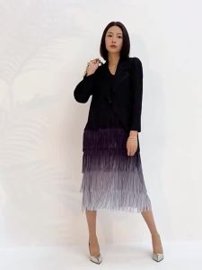 Autumn and Winter Women's Fashion Suit: Plus Size Gradient Color Inner Tassel Dress Blazer Two-Piece Set